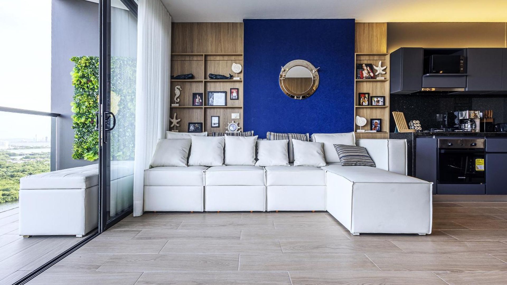 Apartamento New Apartment, Rooftop Pool View, - Visitors Not Allowed *