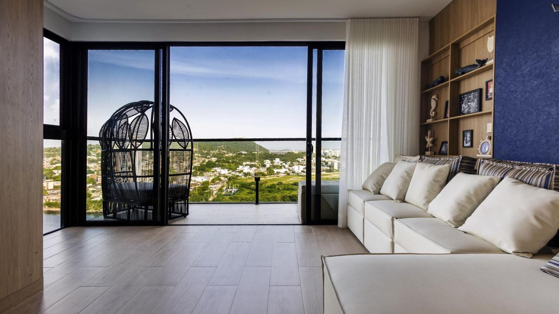New Apartment, Rooftop Pool View, - Visitors Not Allowed Apartamento *