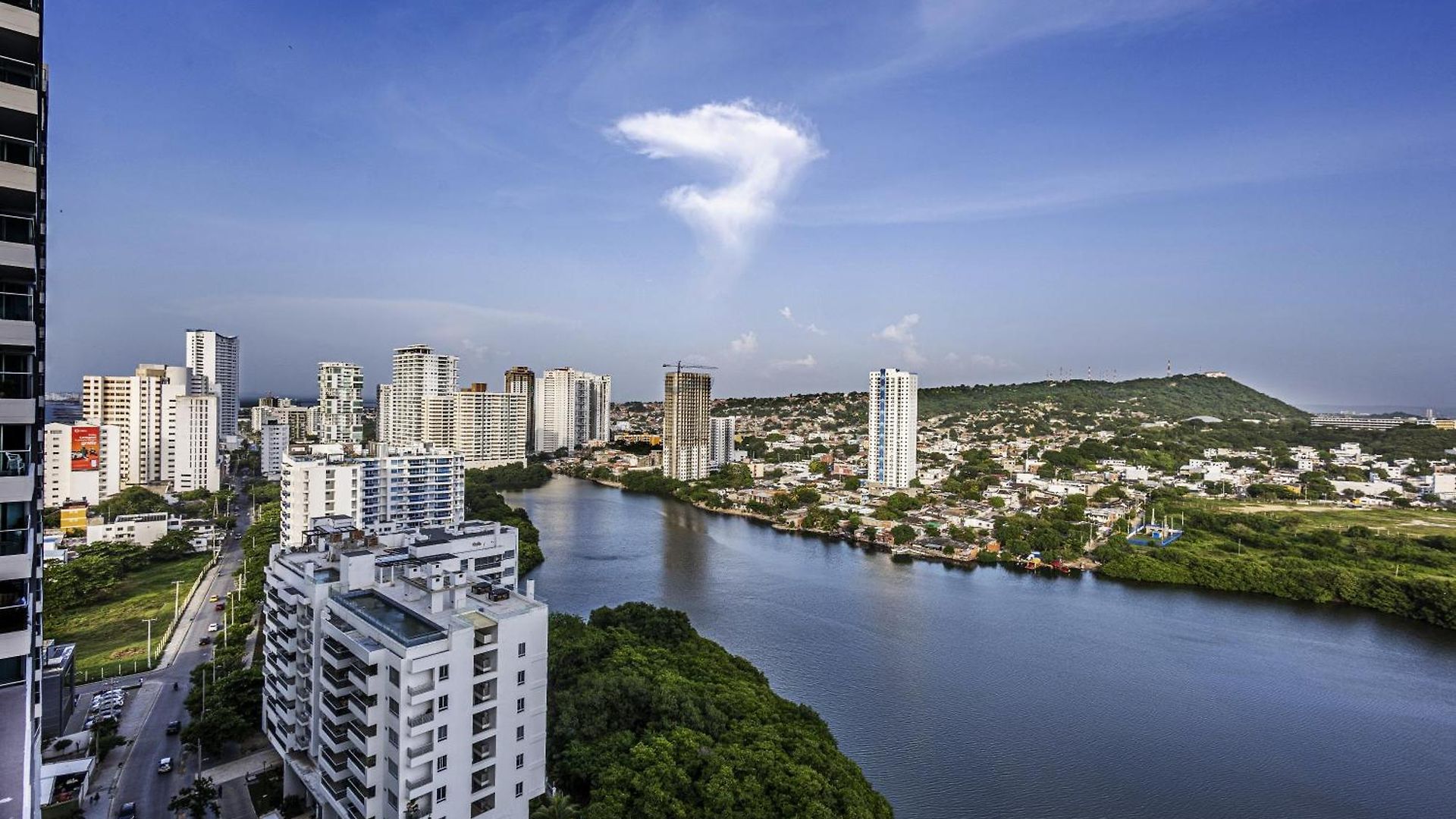 Apartamento New Apartment, Rooftop Pool View, - Visitors Not Allowed *
