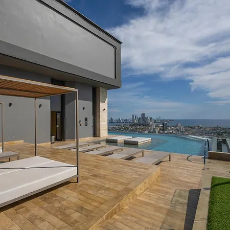Apartamento New Apartment, Rooftop Pool View, - Visitors Not Allowed