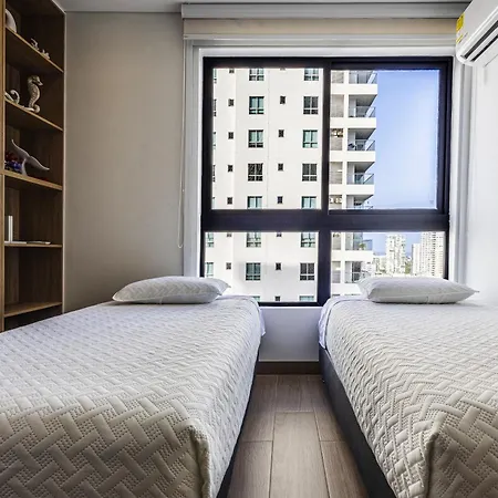 New Apartment, Rooftop Pool View, - Visitors Not Allowed *