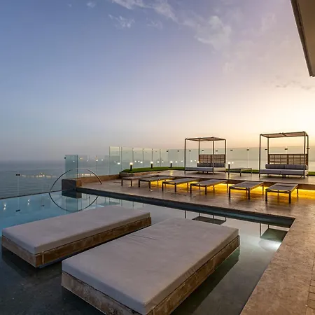 New Apartment, Rooftop Pool View, - Visitors Not Allowed Apartamento *